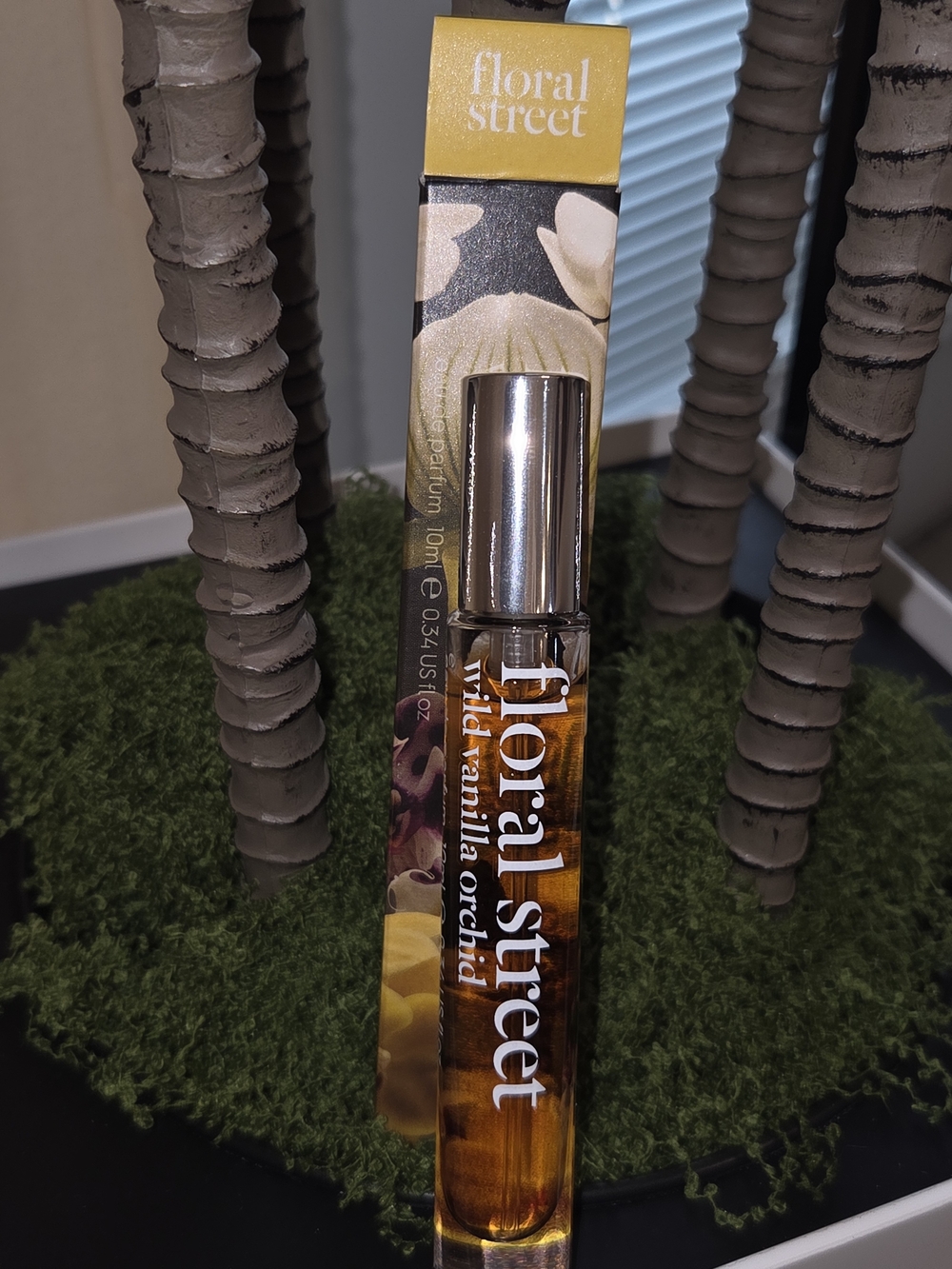 Wild Vanilla Orchid Rollerball Perfume - Amber